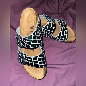 Birkenstock gator gleam ocean breeze size 38